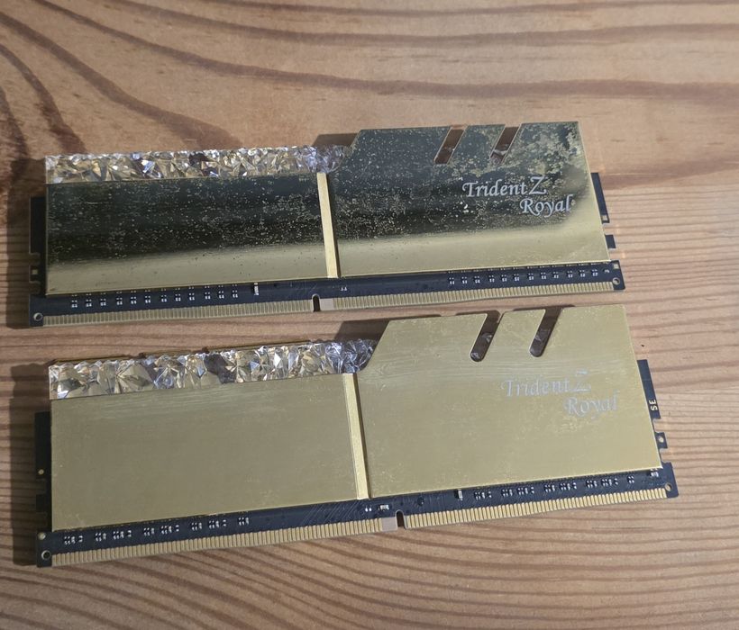 DDR4 G.SKill TridentZ Royal RGB 2x8GB 4266MHz cl18