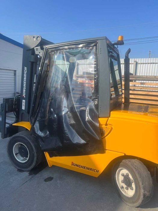 Продам дизельний навантажувач Jungheinrich DFG 550