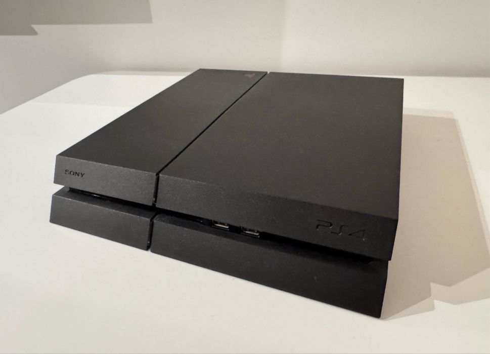 Konsola ps4 500gb stan idealny