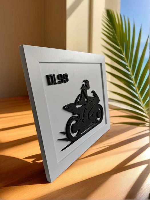 Quadro 3D de Moto — Estilo e Velocidade para Sua Decoração!