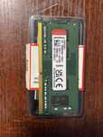 Продам оперативну пам'ять Kingston DDR4 4GB 3200MHz
