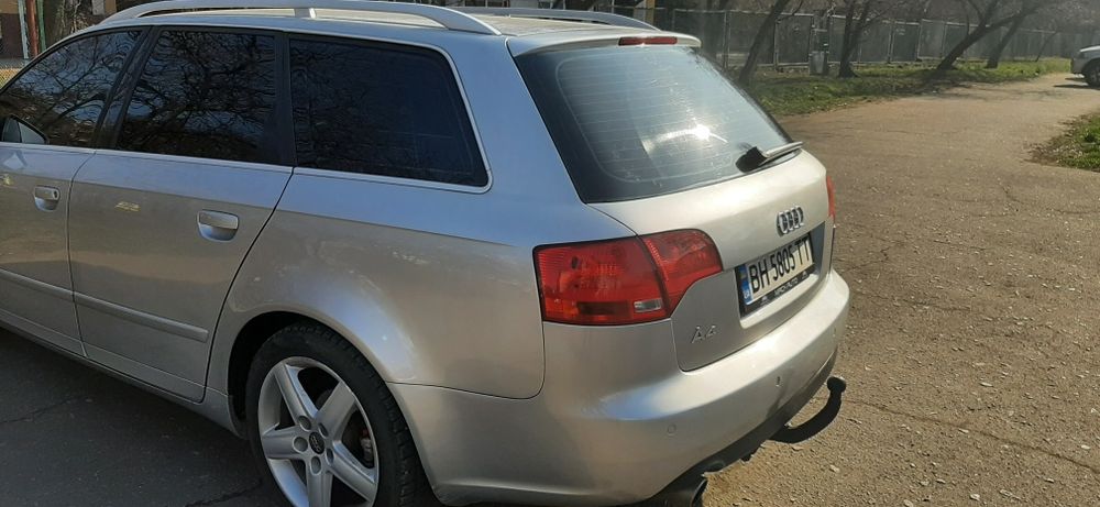 Ауди а4 б7 1.6 бензин