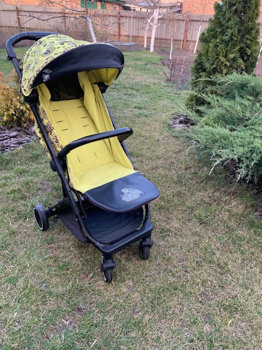 Прогулянкова коляска Anex  Air-X з оригінальними аксесуарами