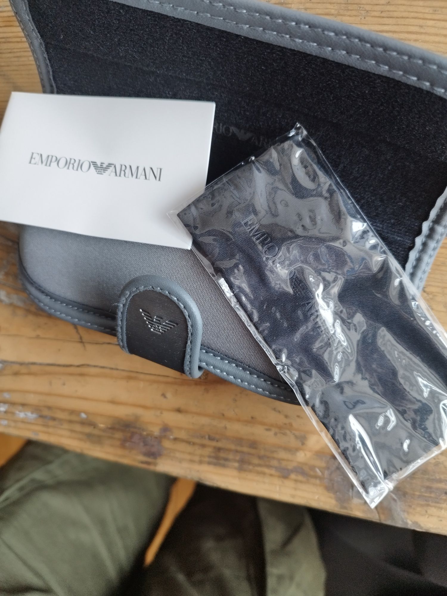 Etui Emporio Armani