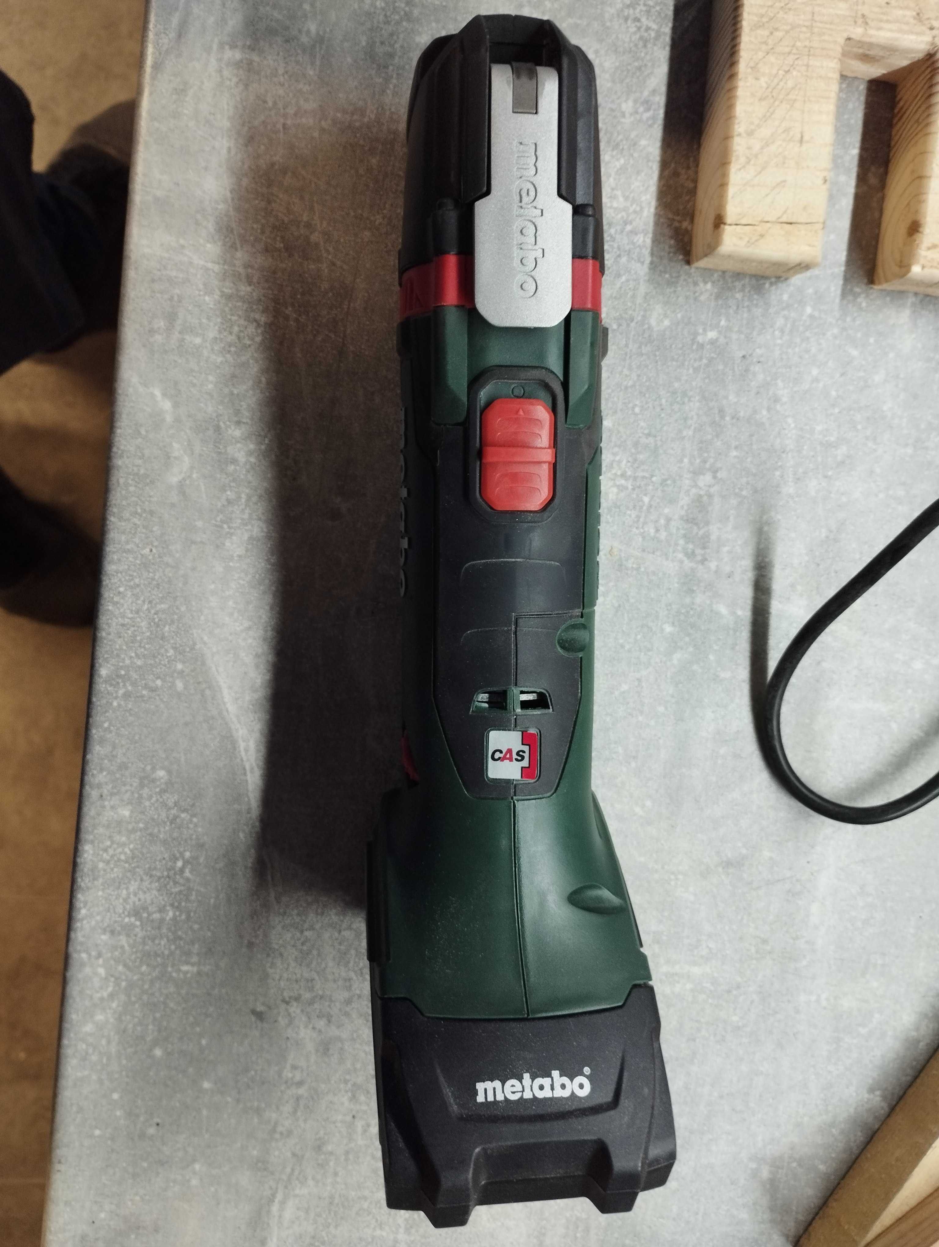 Мульти інструмент (реноватор) metabo MT 18 LTX Compact