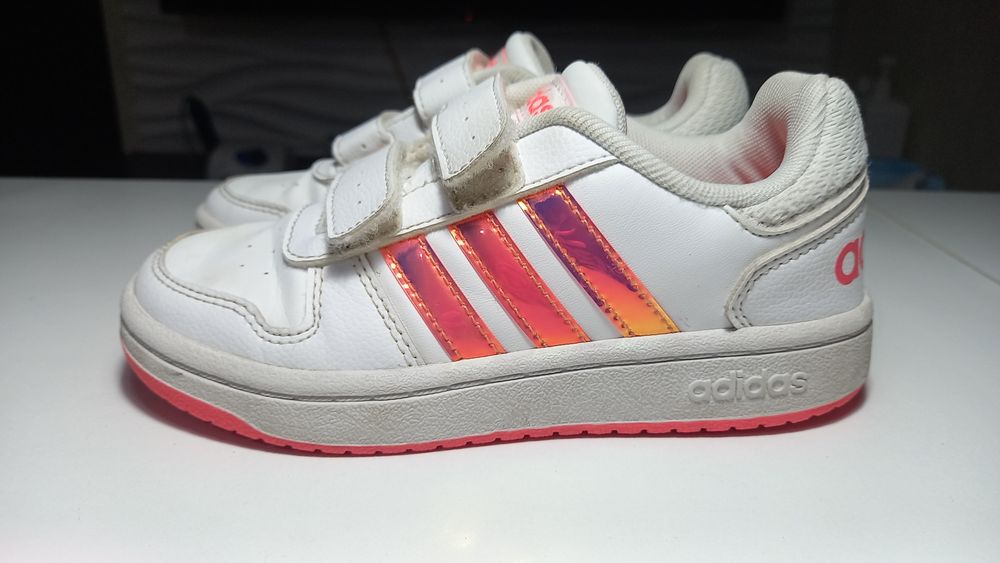 Кроссовки adidas для девочки, 30 размер