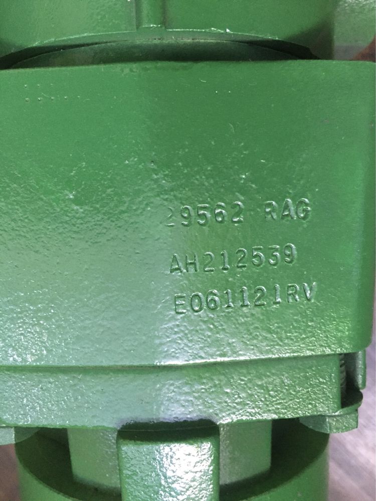 Гидронасос Eaton John Deere AH212539 в наличии!