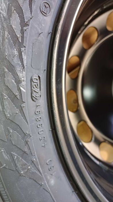 koła stalowe 16 z oponami zimowymi do Skoda, VW 4 szt. nowe