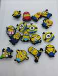 Minionki Jibbitz Charms Przypinki Spinki do butów Crocs 2
