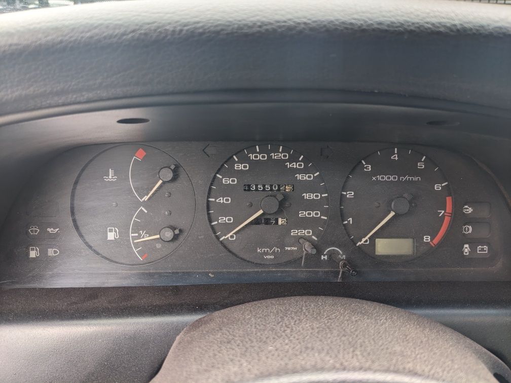 Nissan Primera P10