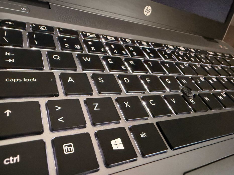 HP Elitebook 840 G3 Ultrabook|i7-6500u|16Gb Ram|Ssd 500Gb|Bateria Nova