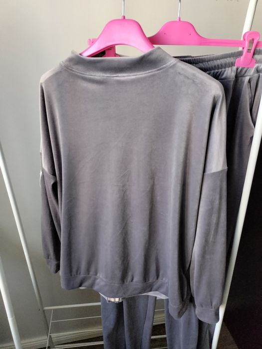 Hit sezonu ! Set welur naszywka szary bluza spodnie uni S-XL
