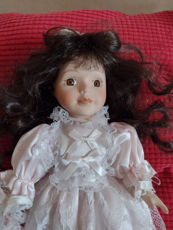 Sprzedam piękną lalkę