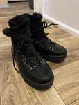 Buty zimowe damskie
