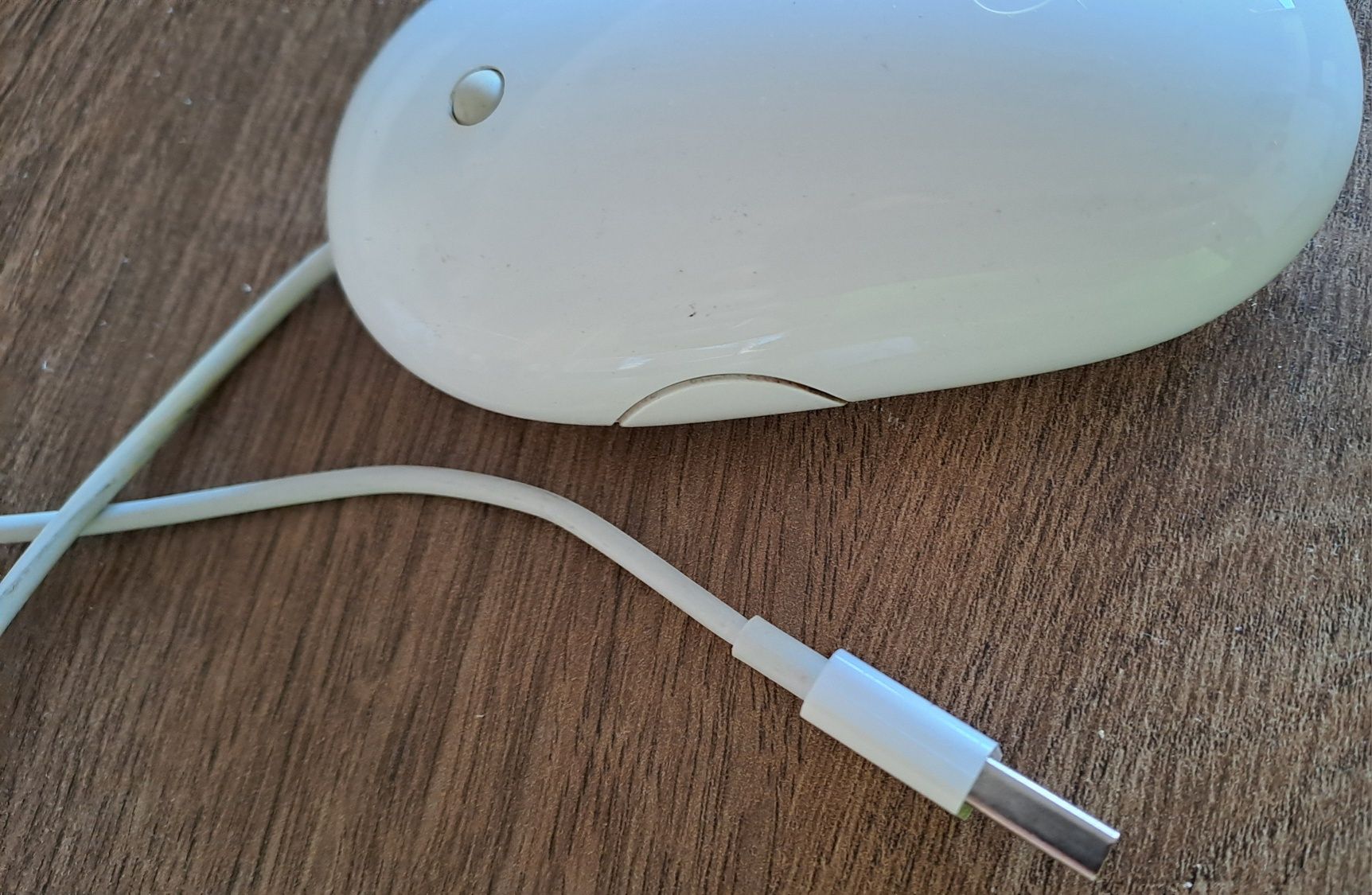 Myszka przewodowa Apple A1152