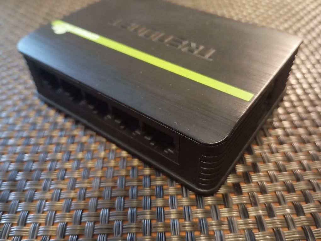 Світч комутатор TrendNet TE 100 Fast Ethernet Switch