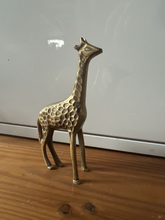 Żyrafa - mosiężna figurka idealna na prezent