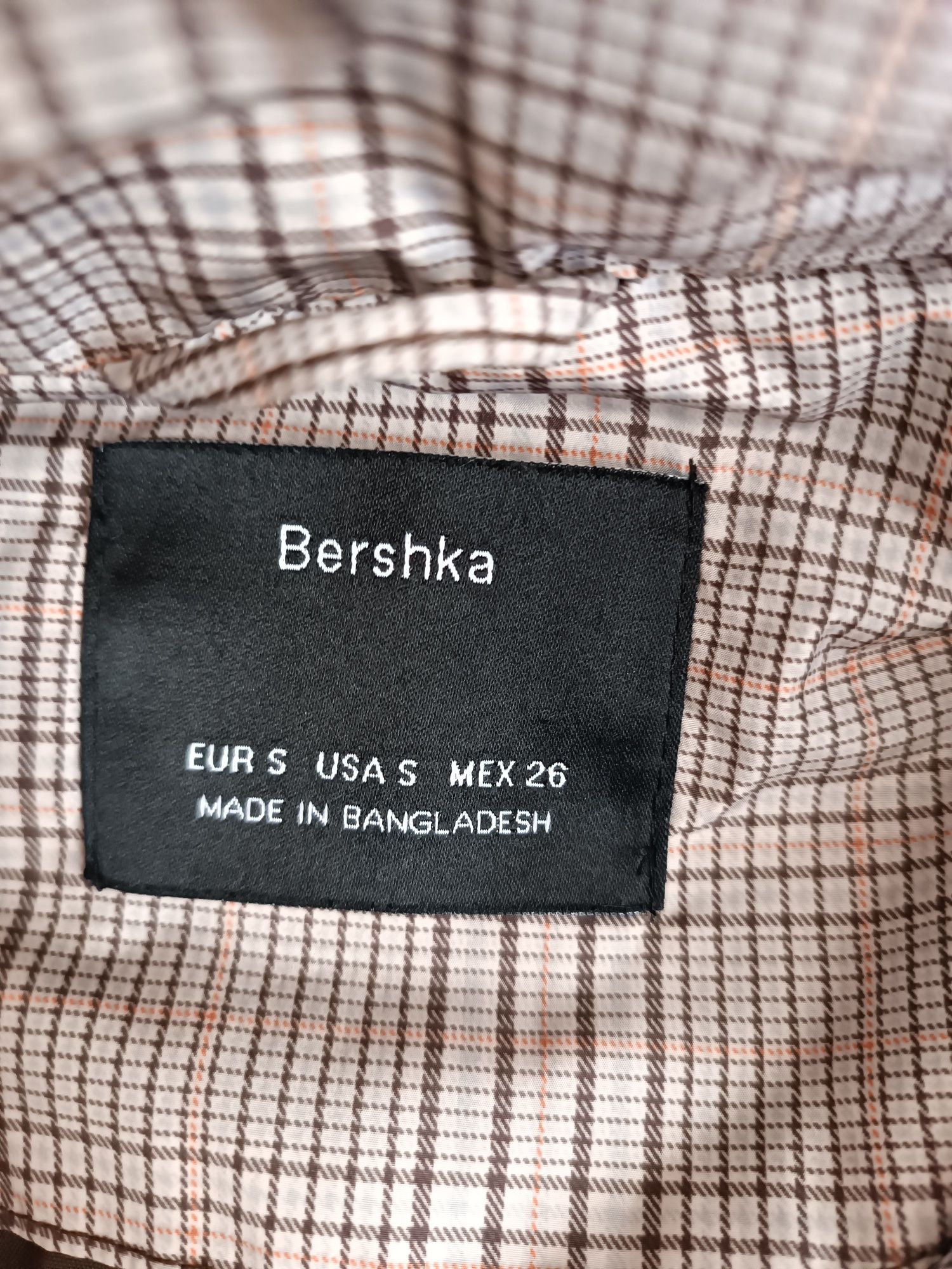 Жіноча куртка bershka