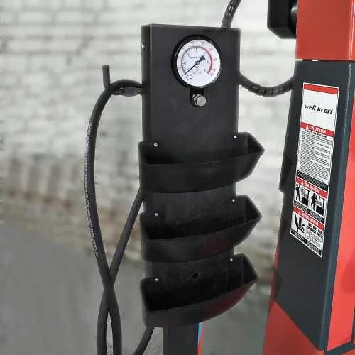 Автоматичний шиномонтажний верстат