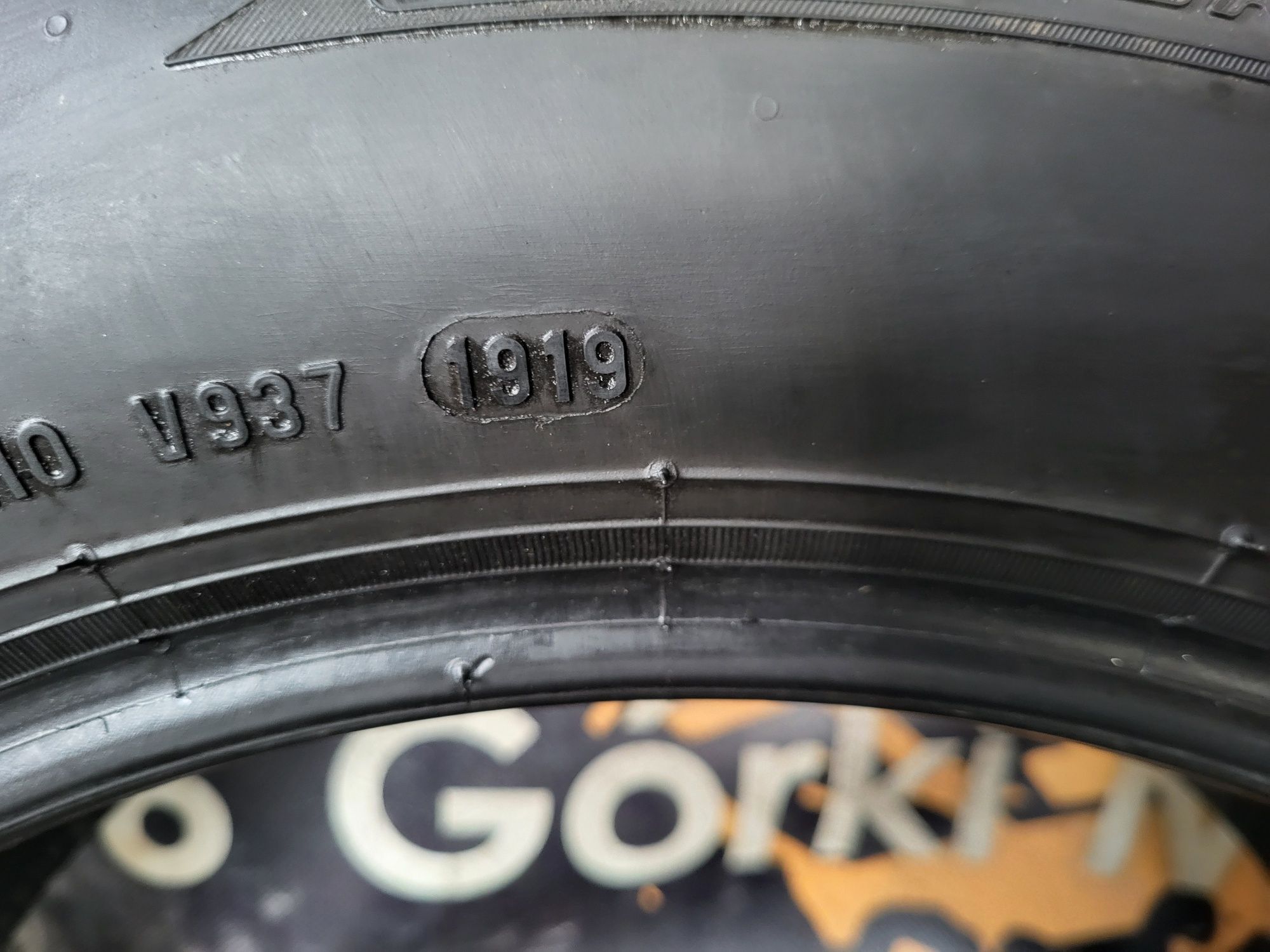 Opony zimowe 185/65/15 Pirelli 19rok 8mm