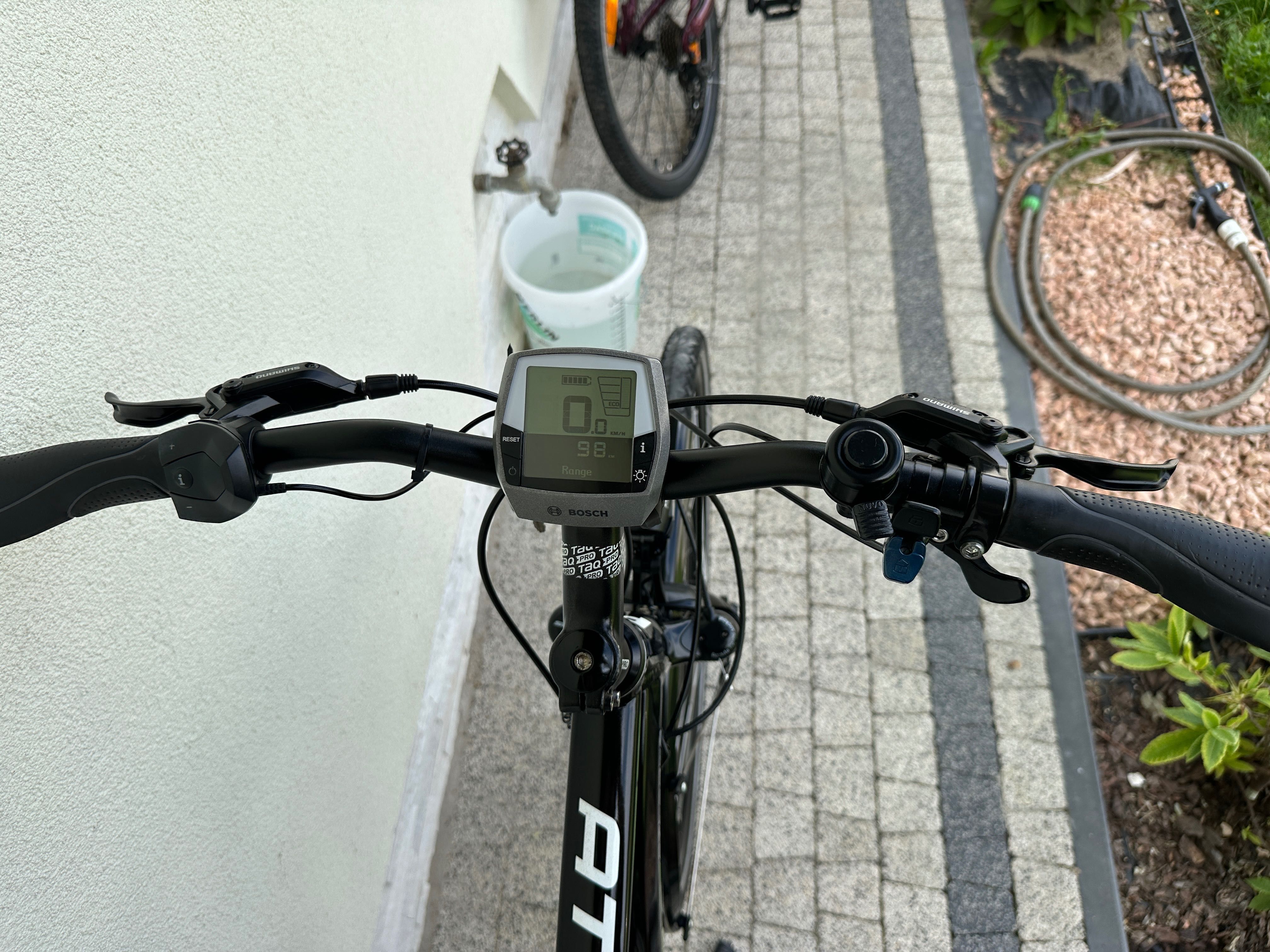Rower ATLANTA - wsp elektryczne Bosch, koła 28, 2x amor, Deore XT 1x10