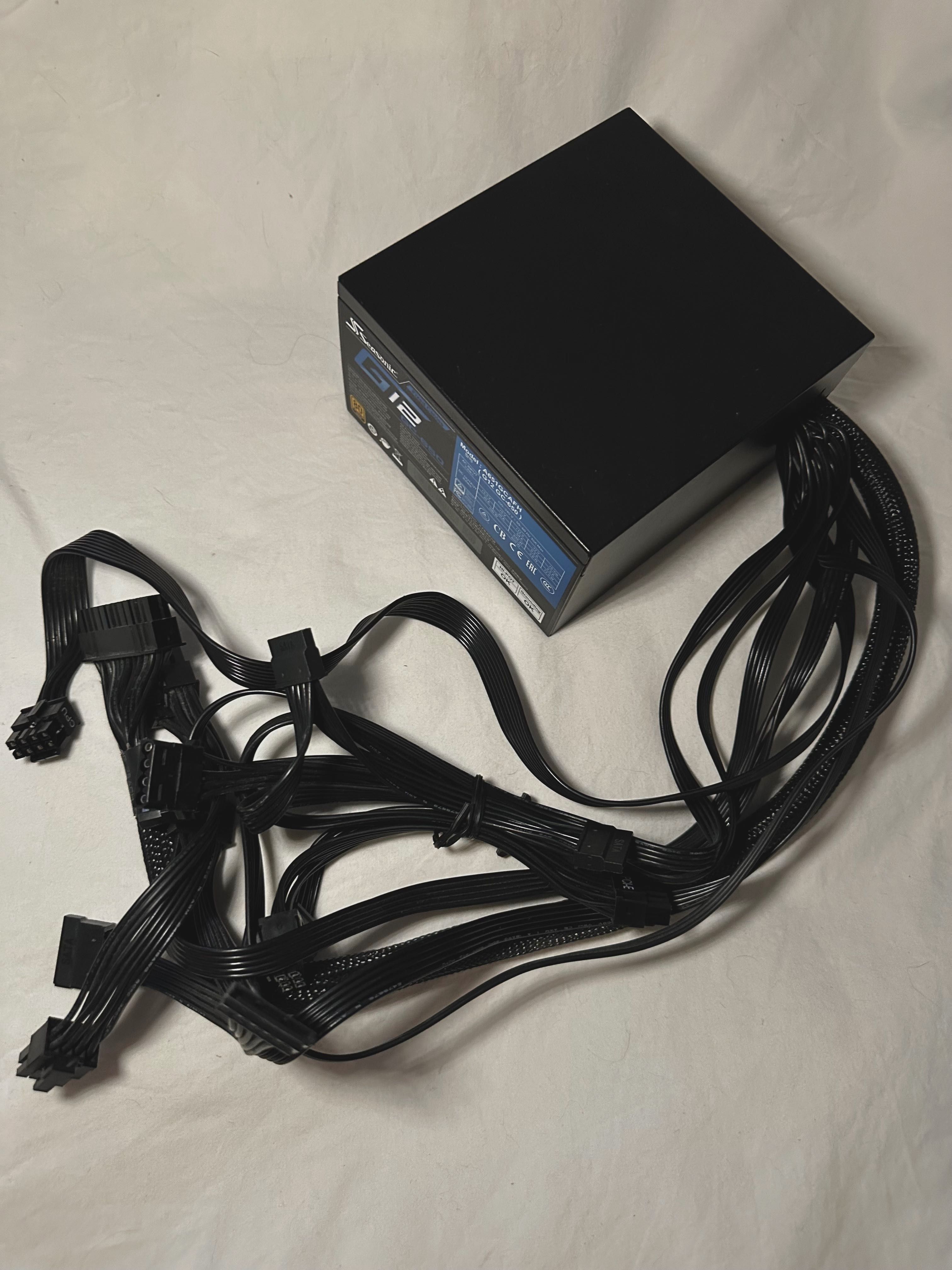 Fonte Alimentação Seasonic G12 GC 650W 80 Plus Gold