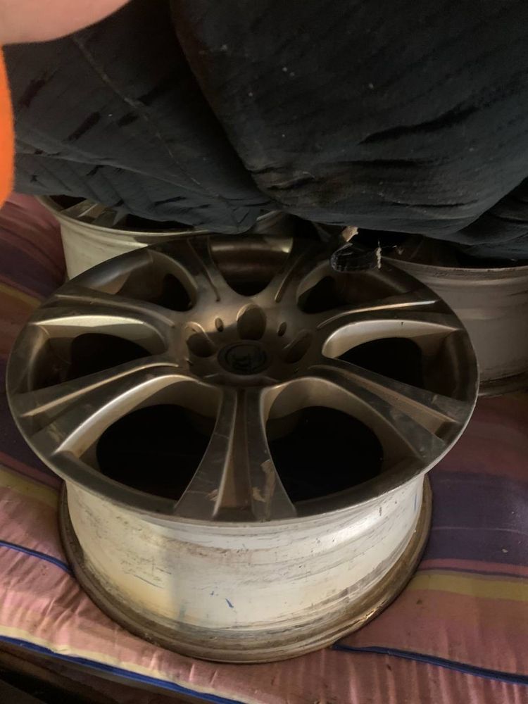 Диски r17 5 120 стояли на бмв е60