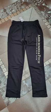 Ambercrombie&Fitch spodnie dresowe męskie premium logo L