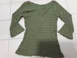 Blusa / camisola em tricô em verde seco tam. S/M (?)