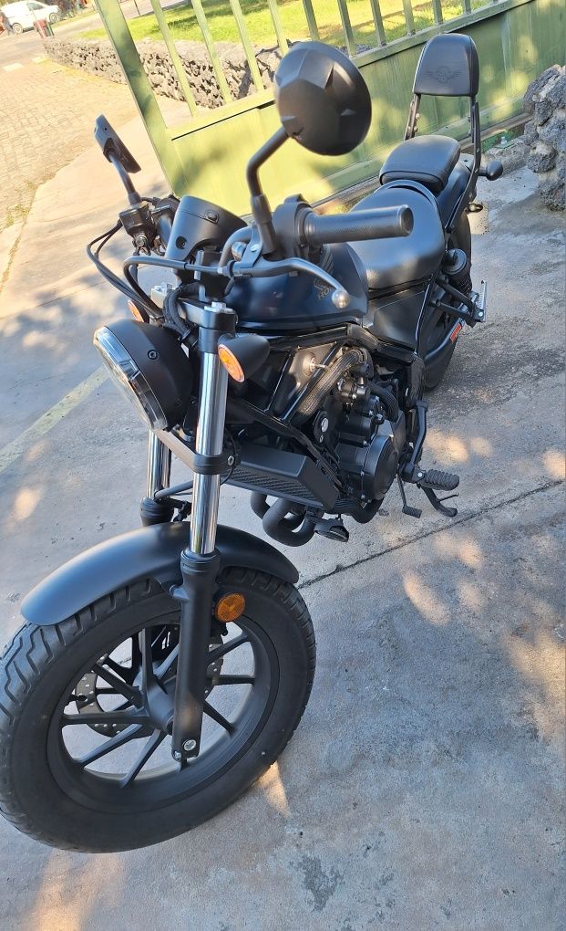 Mota Honda CMX 500