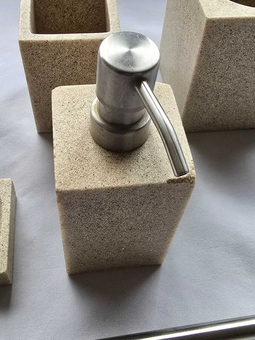 Zestaw łazienkowy kamienny