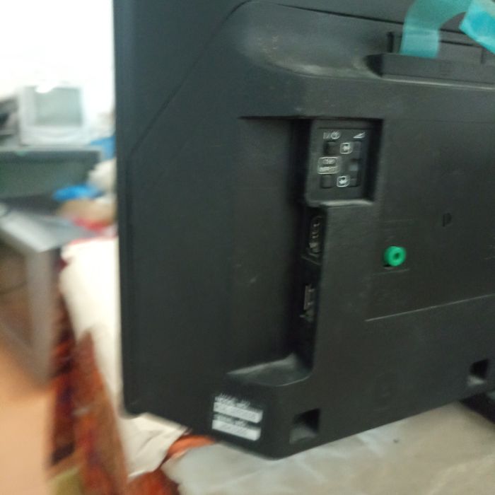 Продається телевізор SONY KDL -32R303B