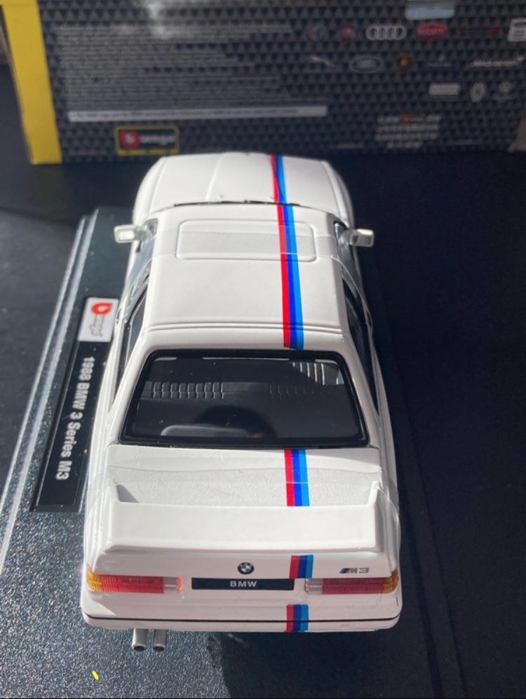 BMW M3 com caixa