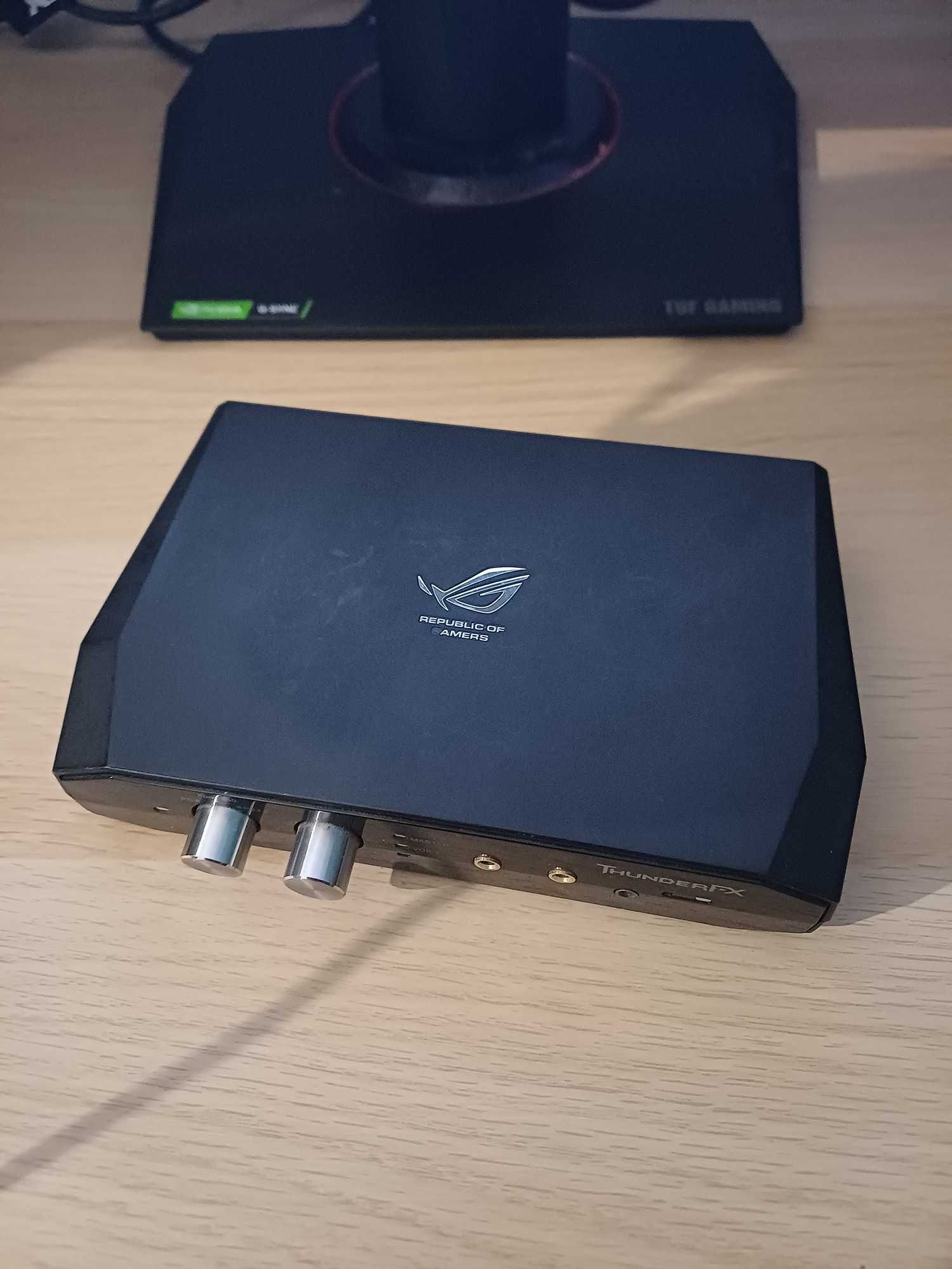 Asus Rog ThunderFx external sound device/sound card