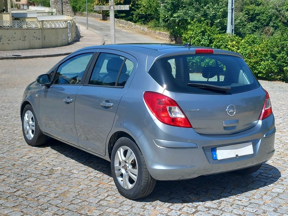 opel corsa 1.2 flexfuel