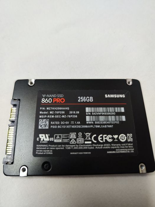 Samsung 860 PRO SSD 256 GB64551956255106121