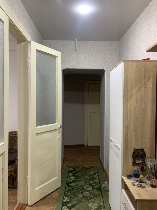 Продам хорошую, жилую, уютную квартиру в центре города