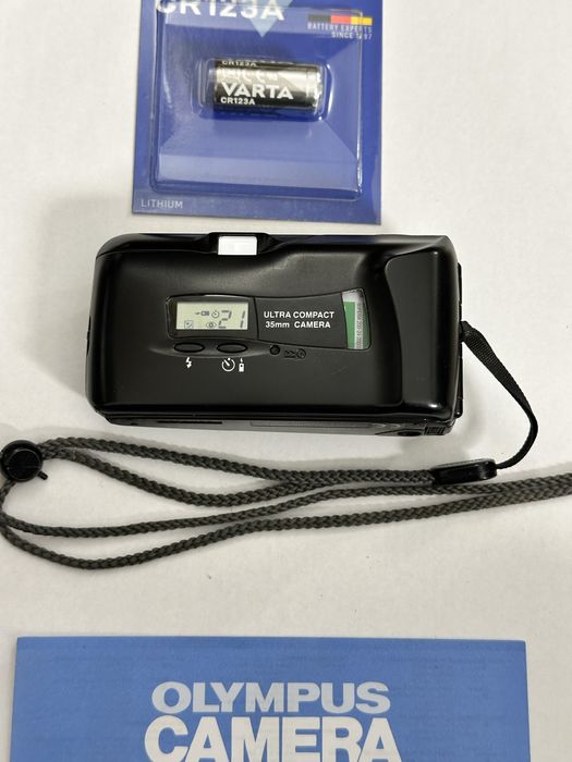 Olympus Mju - ll  Olympus Mju -2