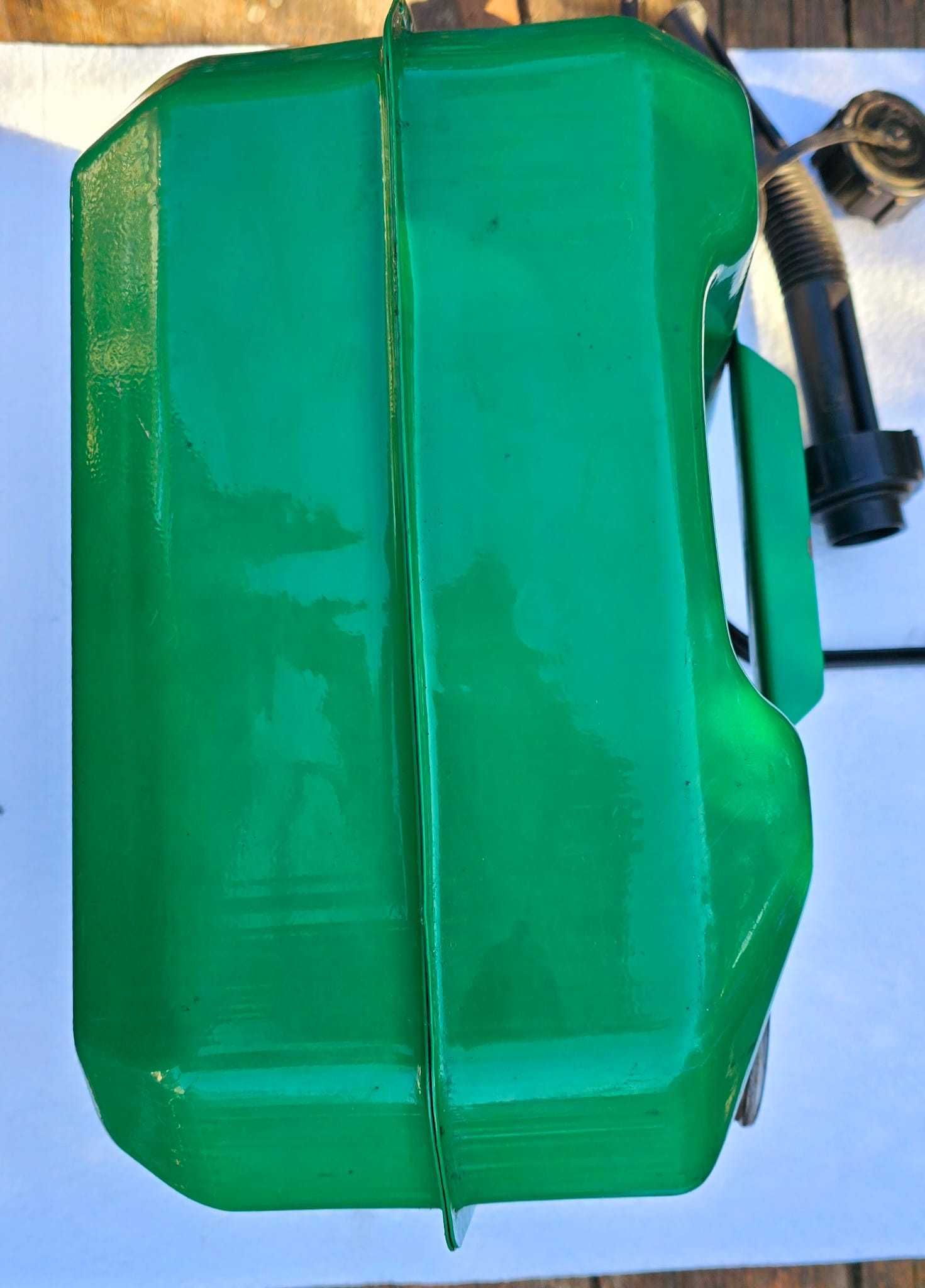 Kanister Zbiornik 10 l Płaski Jacht Motorówka Łódka Kosiarka Piła