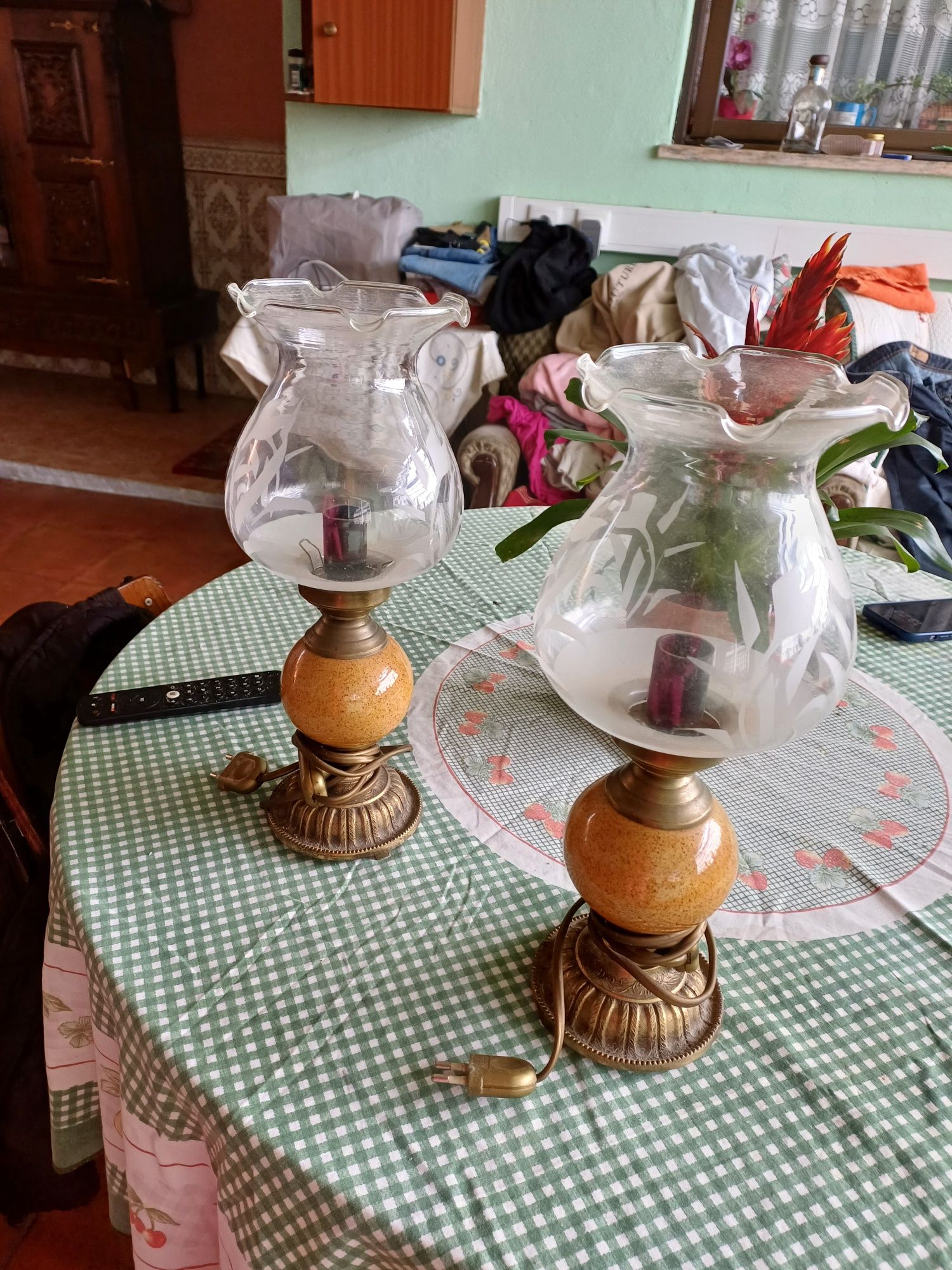Candeeiros de quarto usados