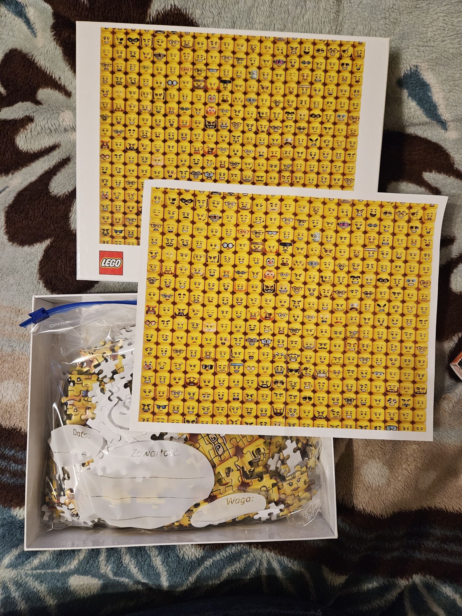 Puzzle LEGO Minifigure Faces 1000