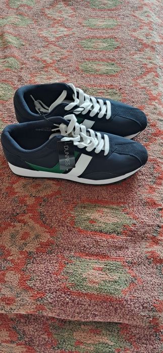 Кросівки чоловічі