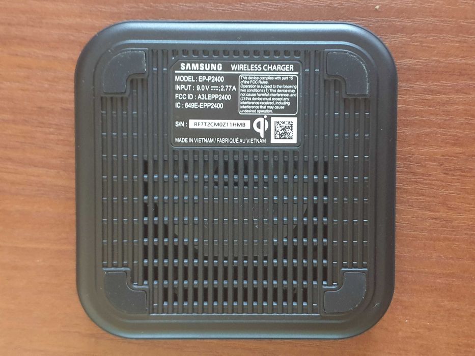Бездротовий зарядний пристрій Samsung EP-P2400 (бездротова зарядка)