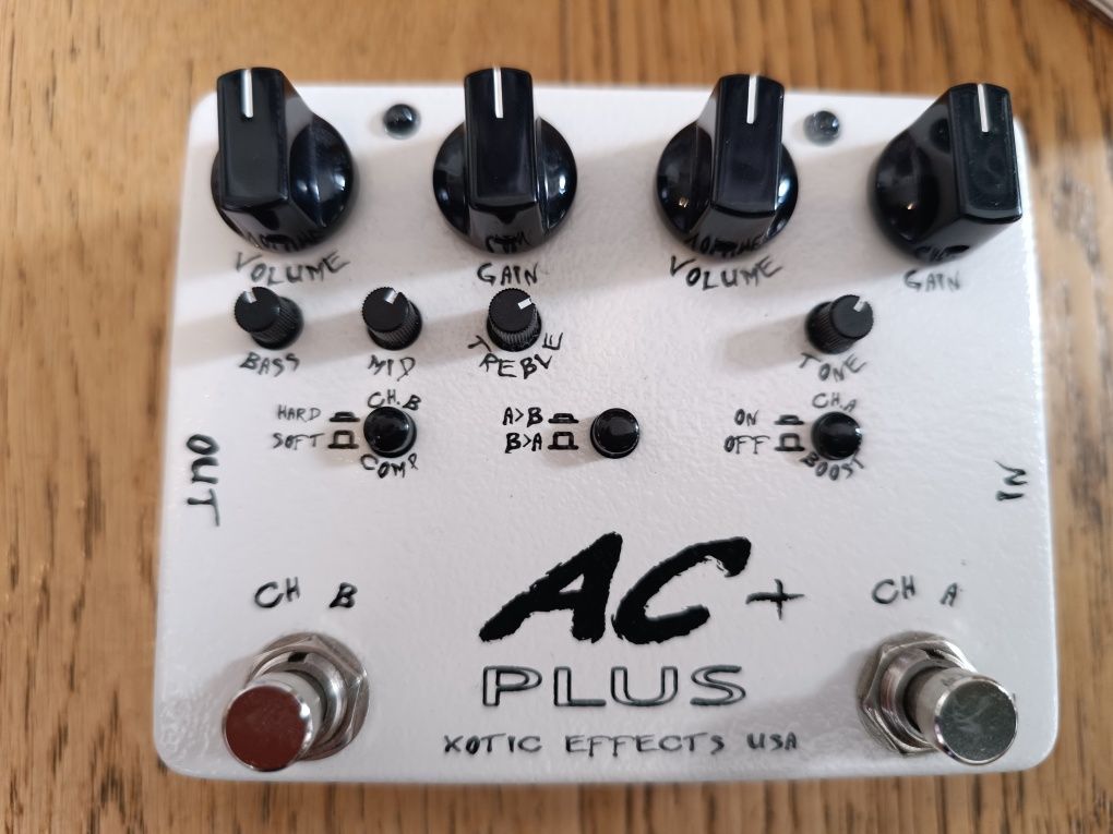Xotic AC Plus 2-channel Boost/Drive Pedal