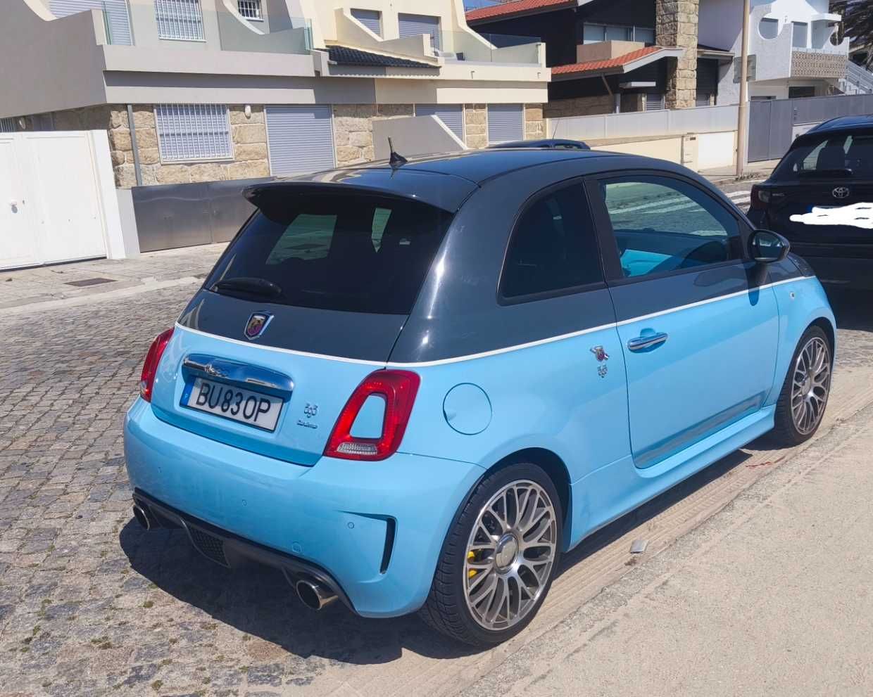 Abarth 595 Turismo "bicolore" / 162 CV