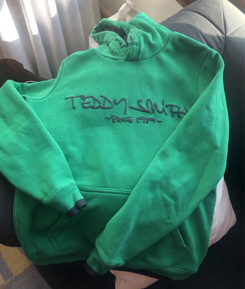 Sweat com capuz e t-shirt Teddy Smith