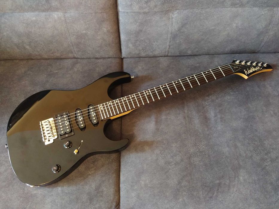 Washburn MG 20. Rok ok. 1990 Superstrat, stan idealny.
