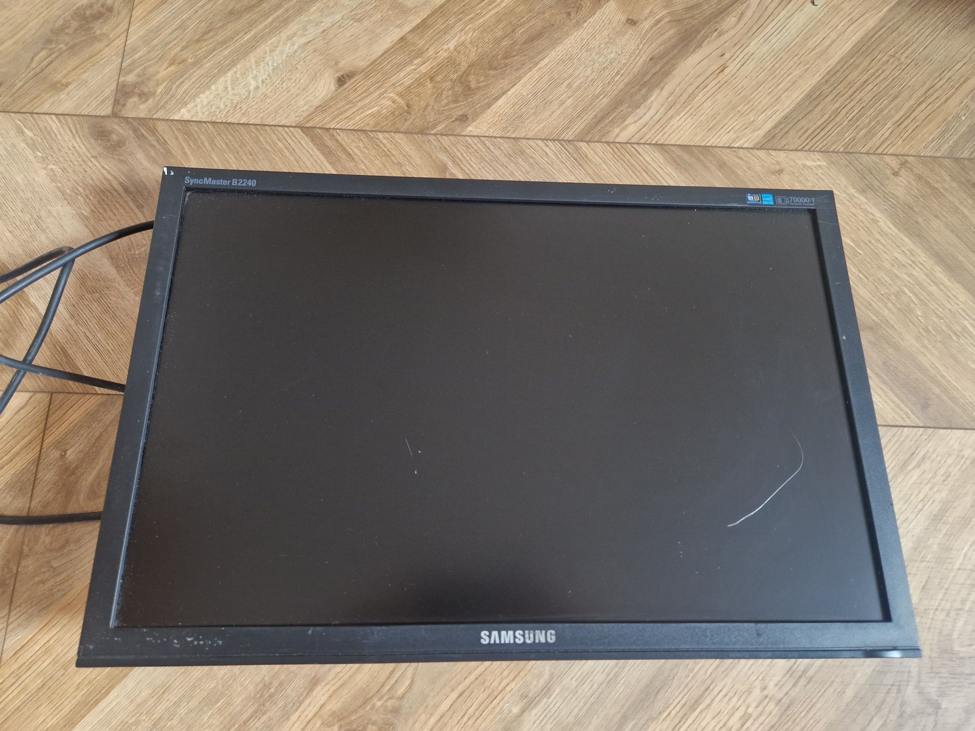 Monitor Samsung B2240W 22 cale 1680x1050 16:91 VGA DVI