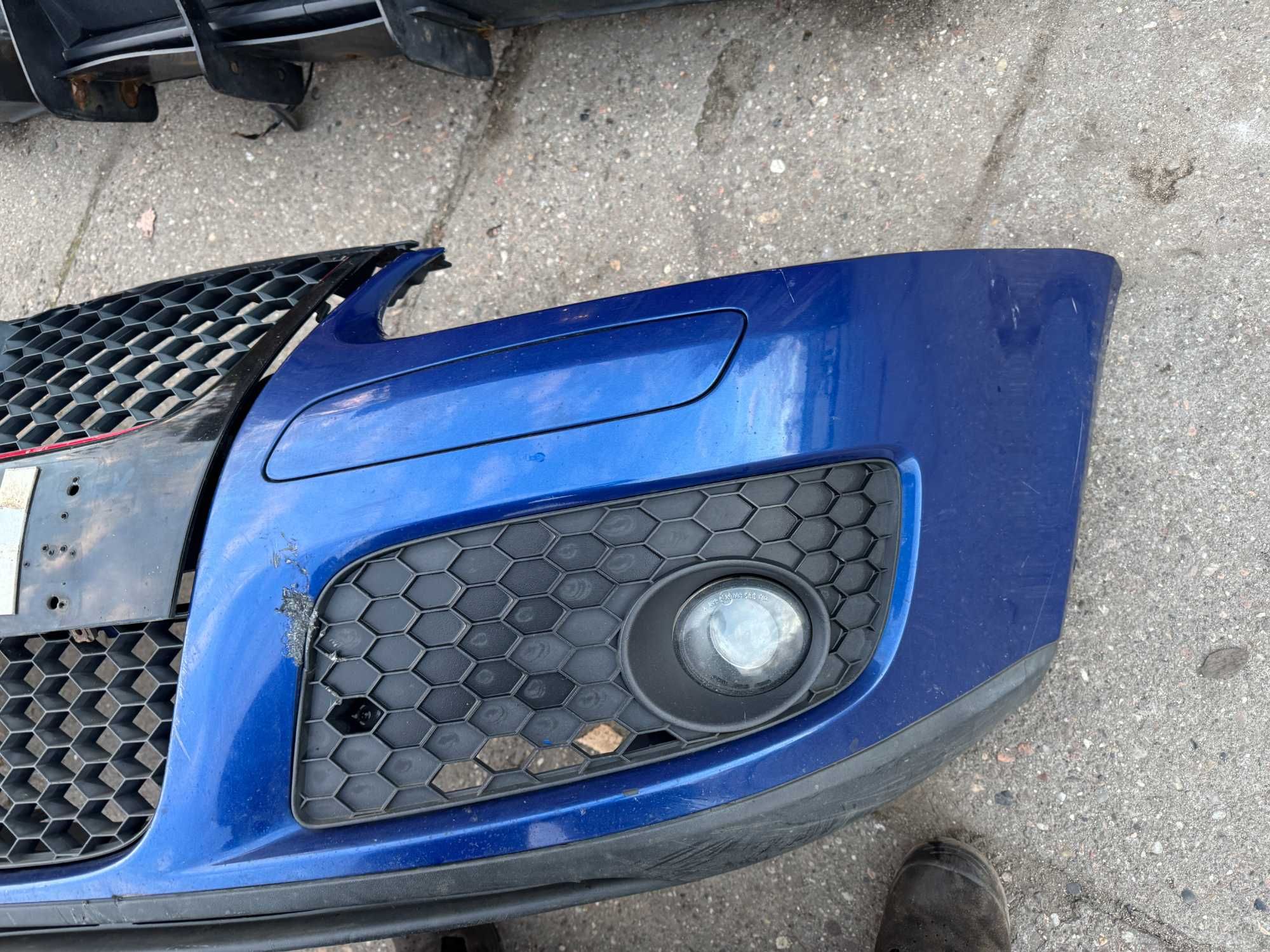 zderzak przód golf v gti kompletny
