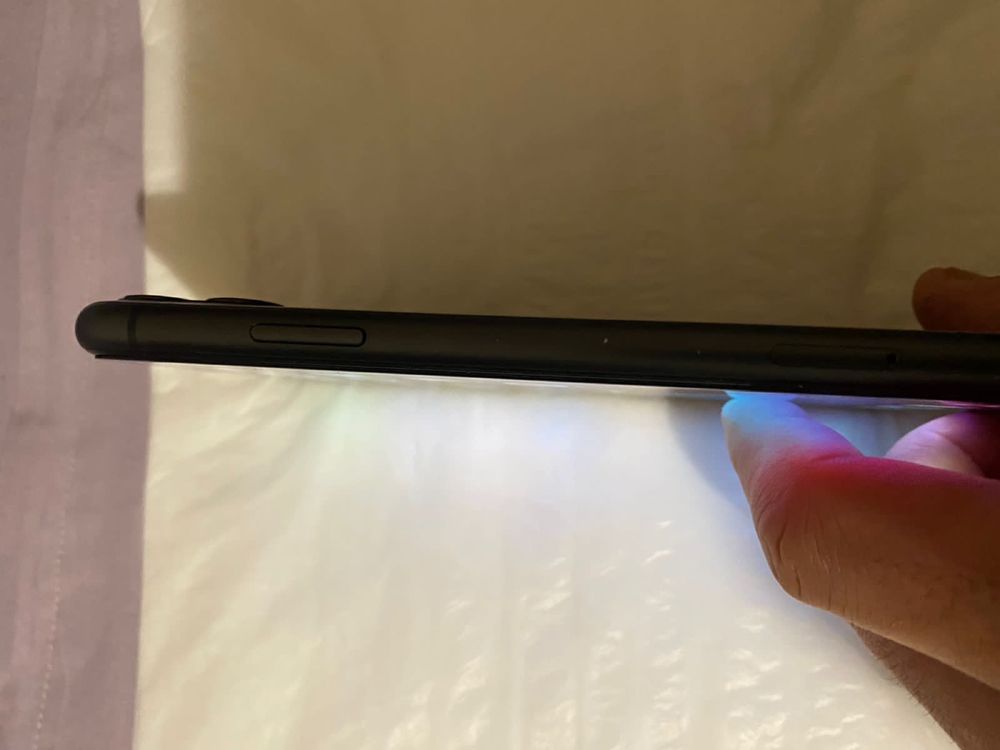 iphone 11  64  gb  в отличном состаянии
